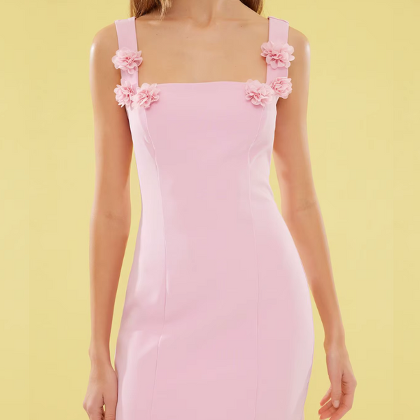 Robe courte rose poudrée