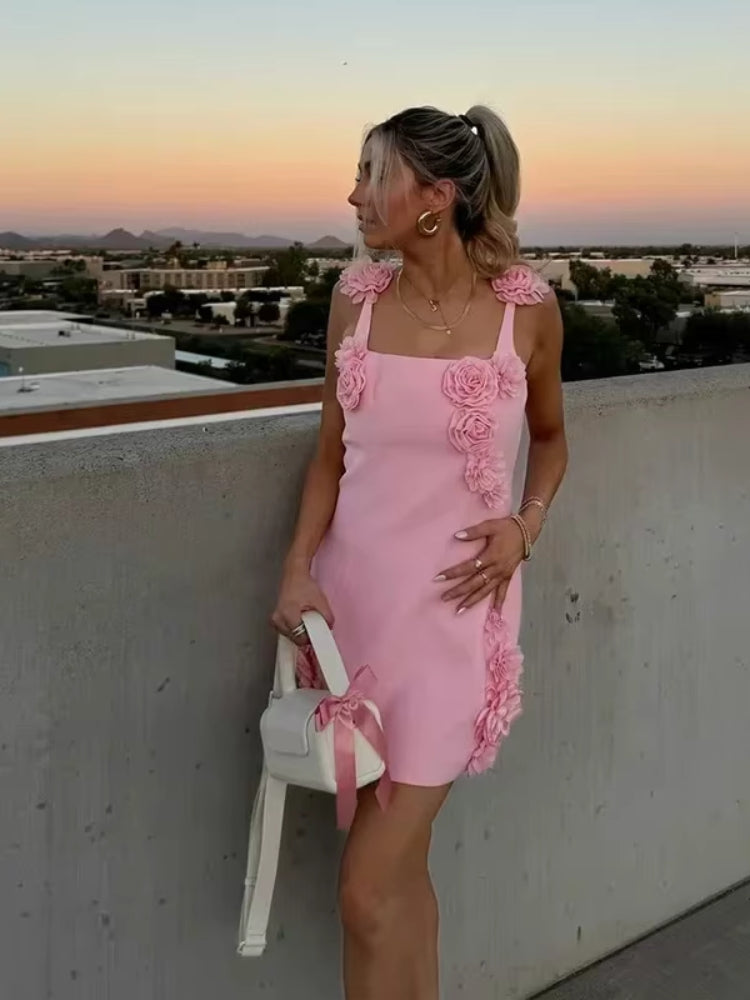 Robe courte rose poudrée