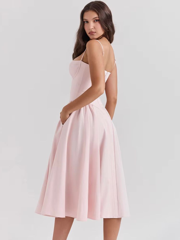 Robe rose mi-longue de dos