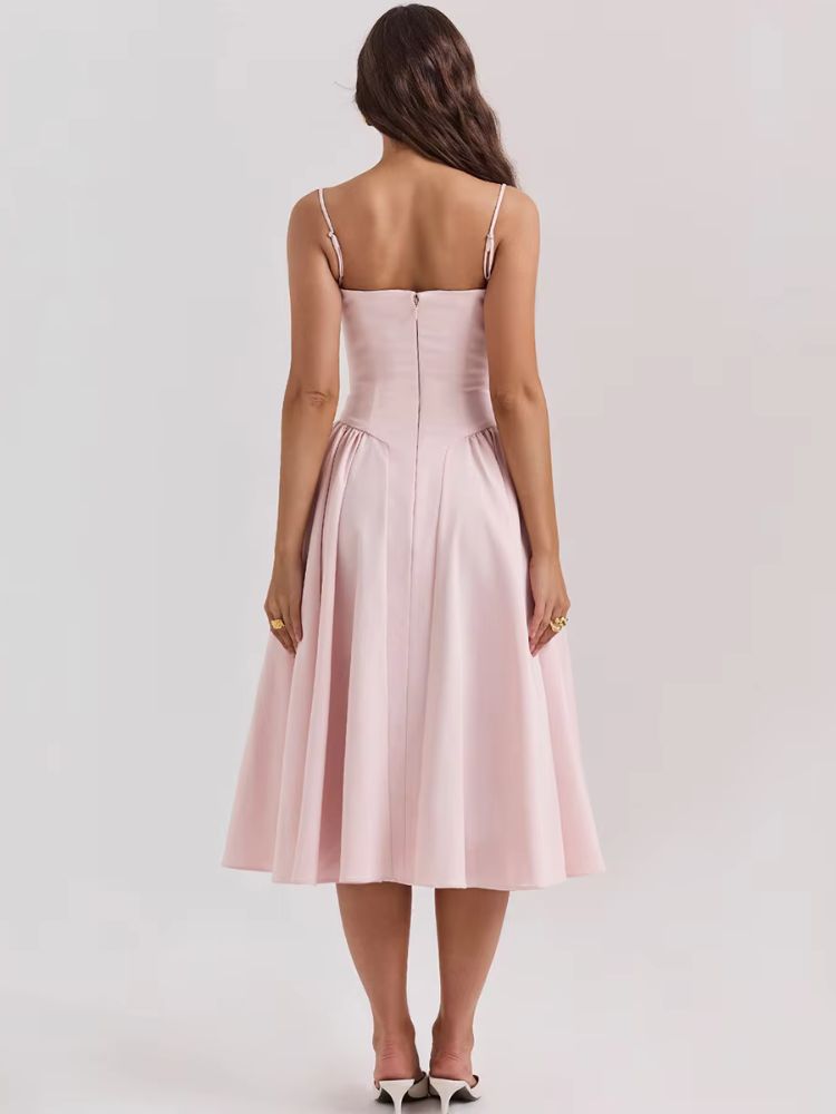 Robe rose poudré mi-longue de dos